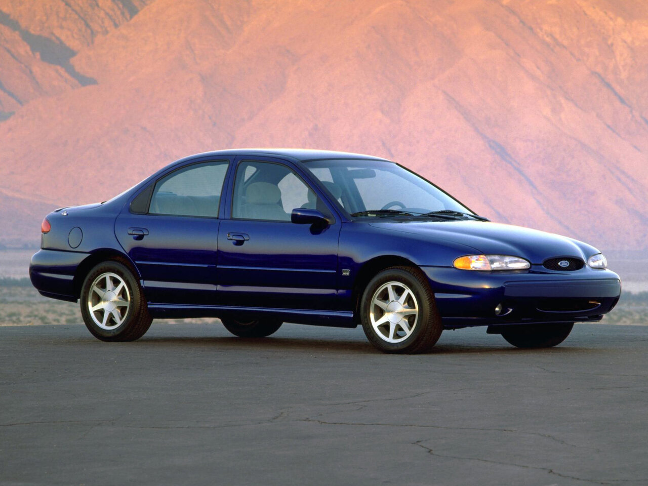 Ford Contour I