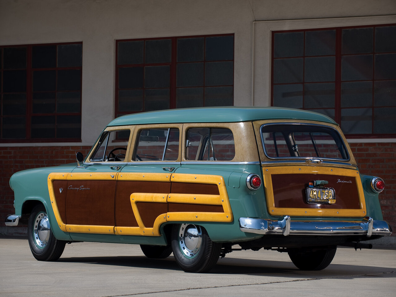 Ford Country Squire II