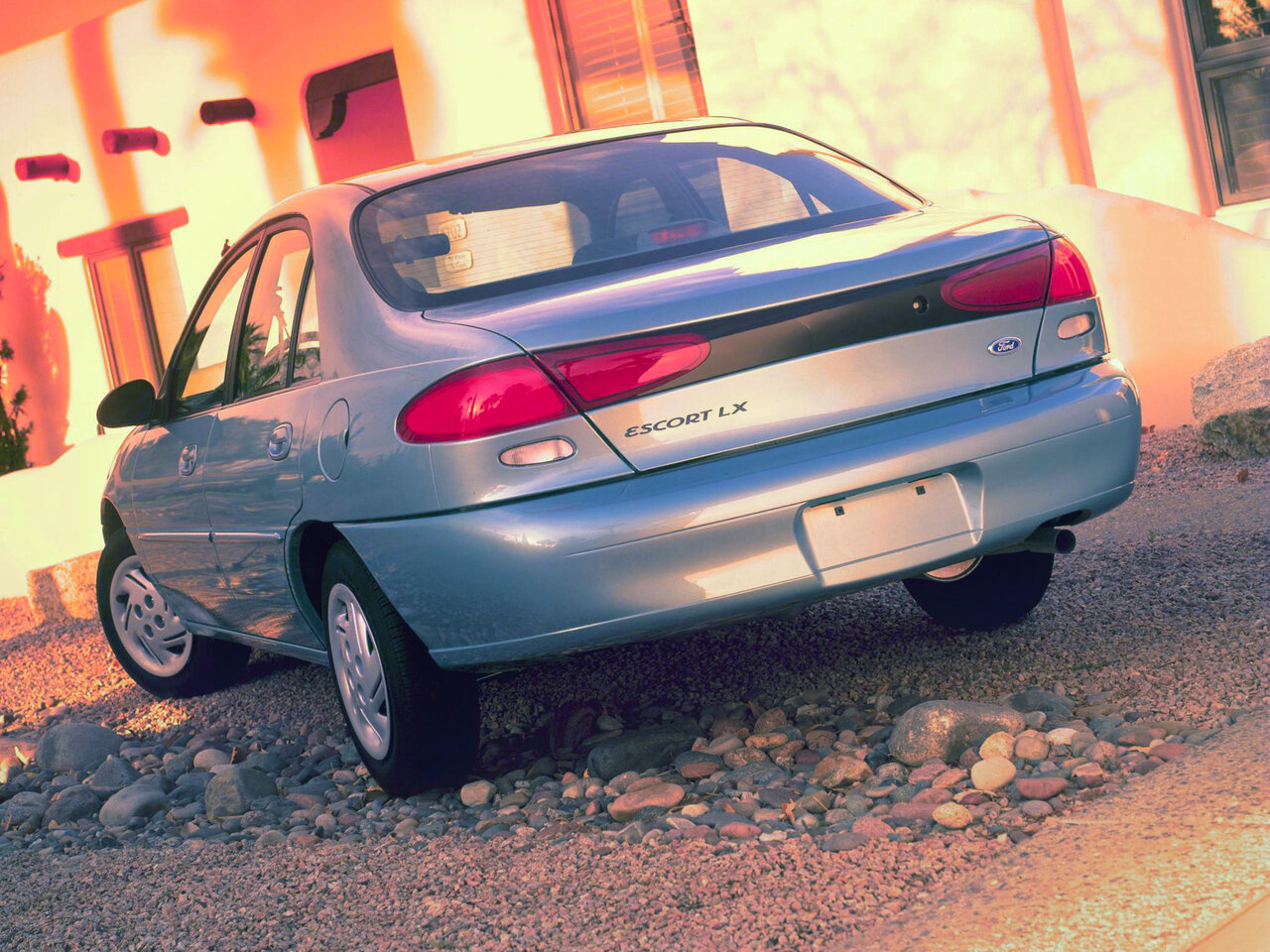 Ford Escort (North America) III