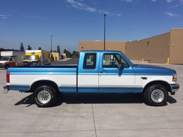 Ford F-150 IX