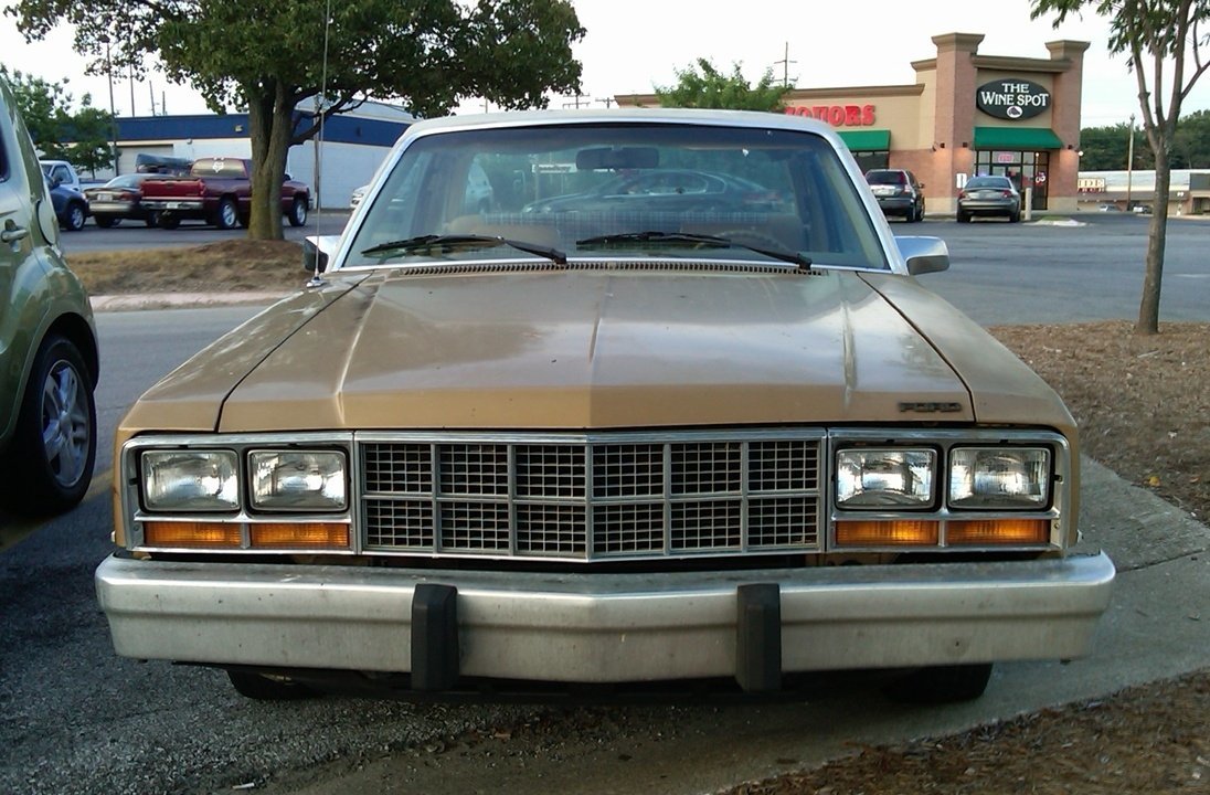 Ford Fairmont Седан