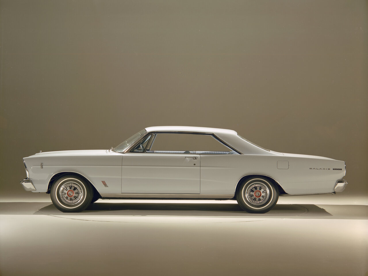 Ford Galaxie III