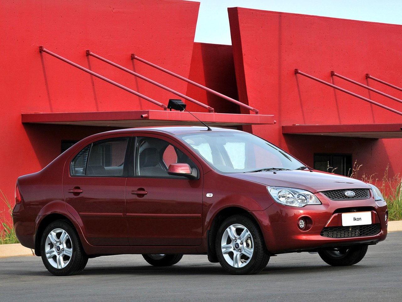 Ford Ikon II