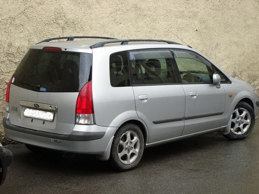 Ford Ixion Компактвэн