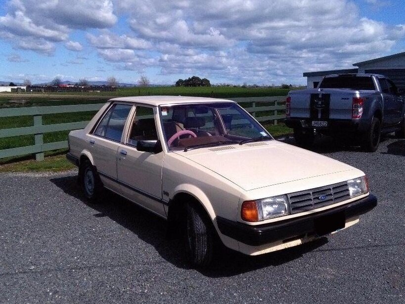 Ford Laser I