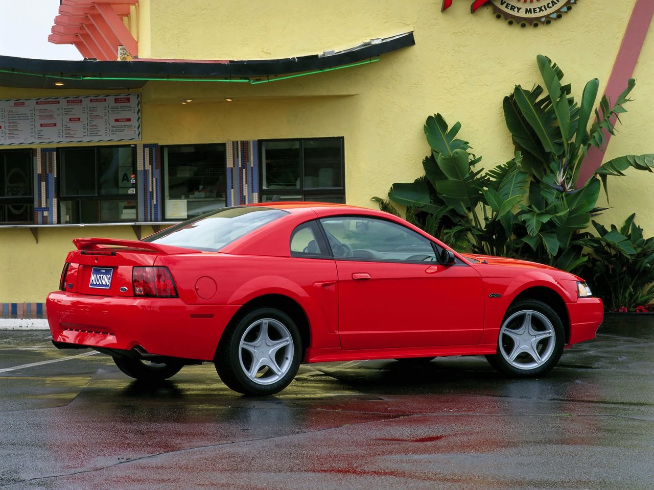 Ford Mustang IV Рестайлинг