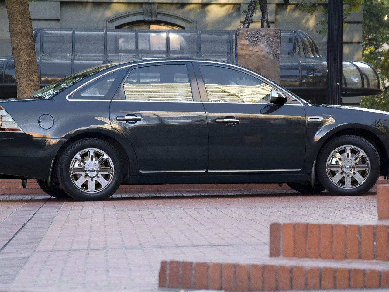 Ford Taurus V