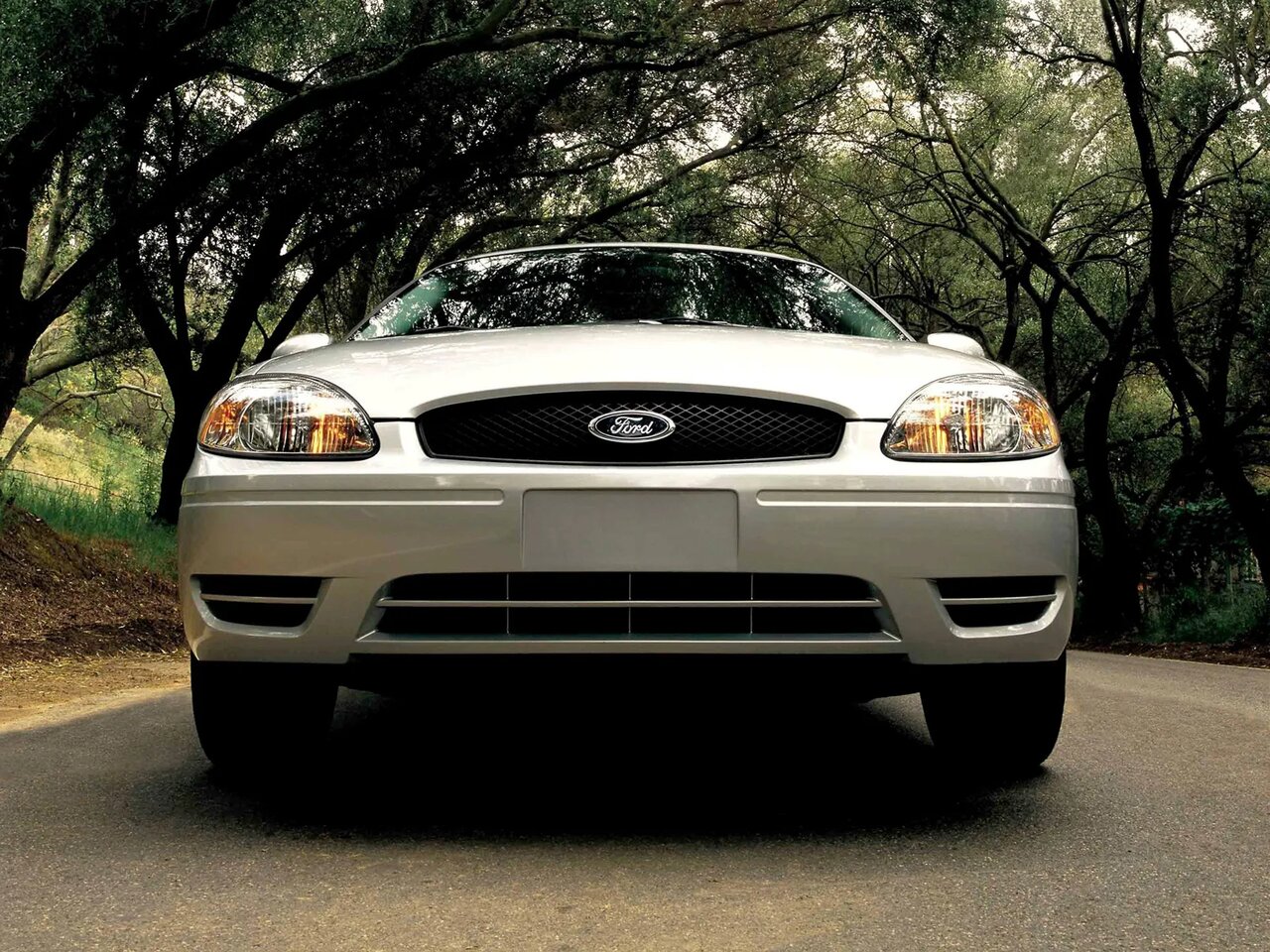 Ford Taurus IV
