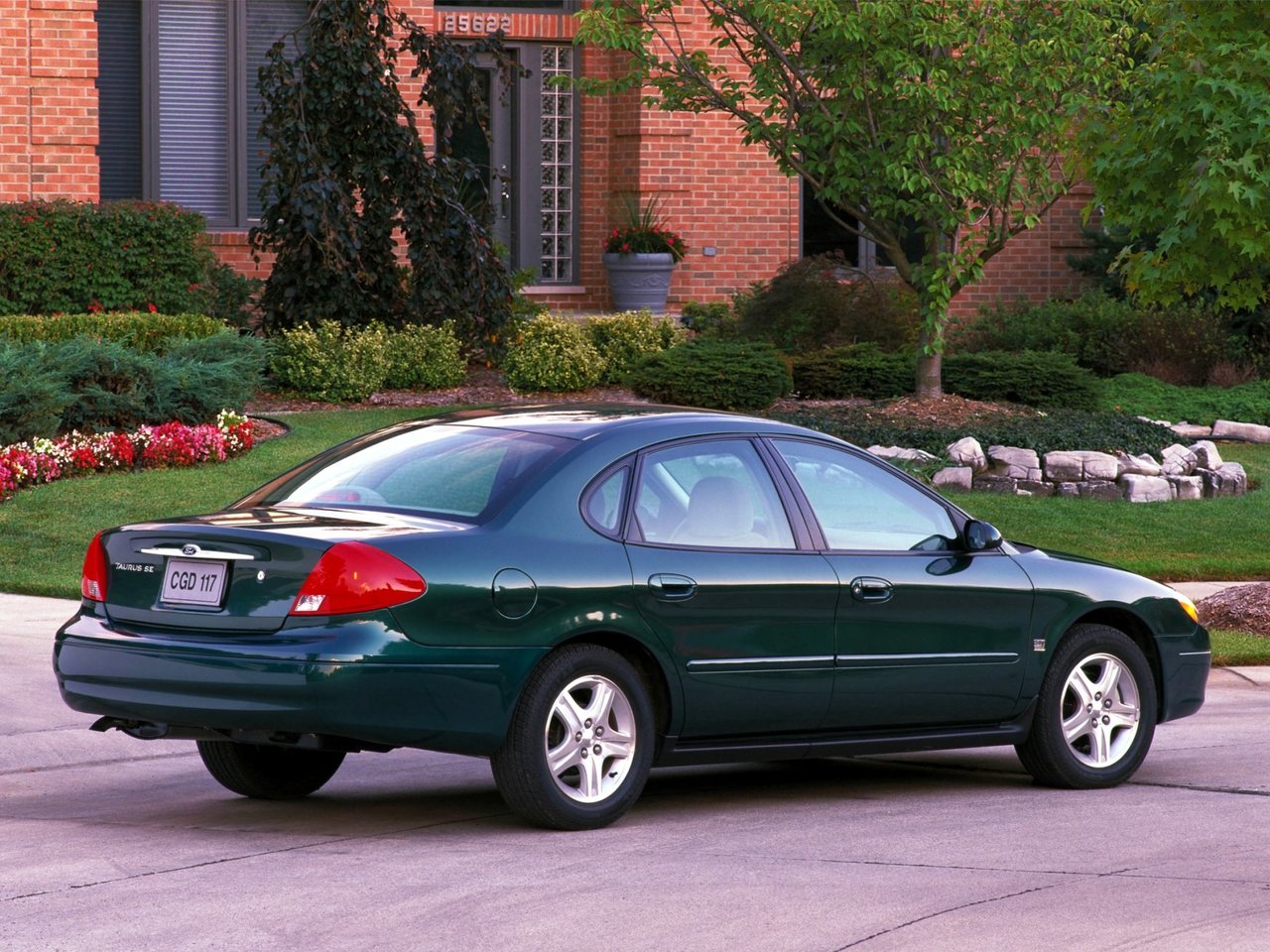 Ford Taurus IV
