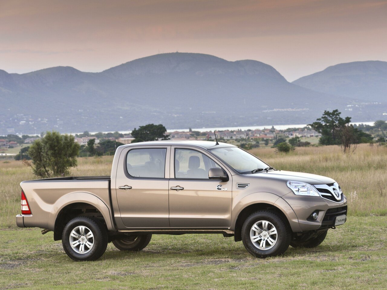 Foton Tunland I