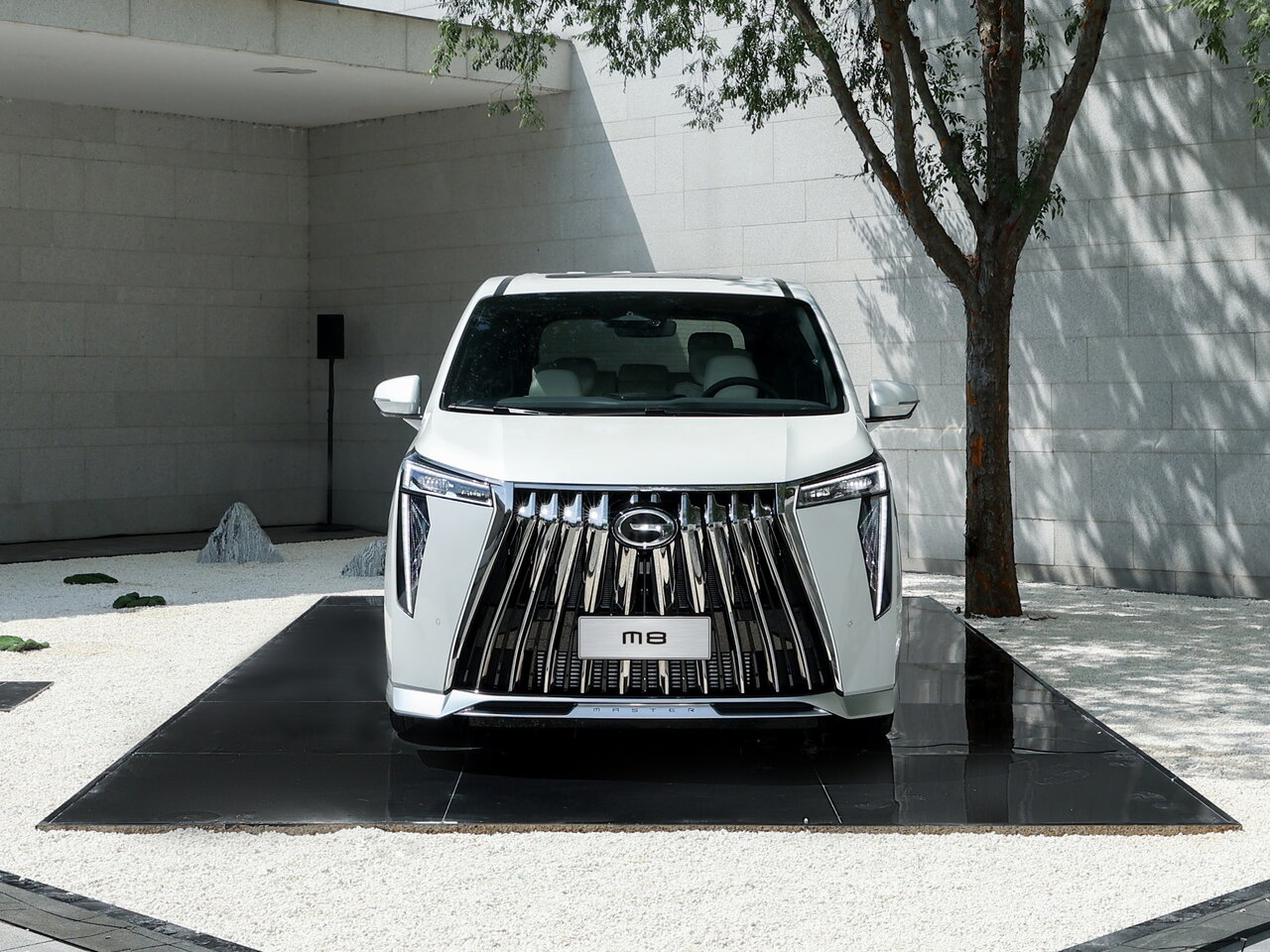 GAC M8 Минивэн
