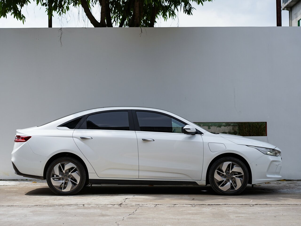 Geely Geometry A Седан