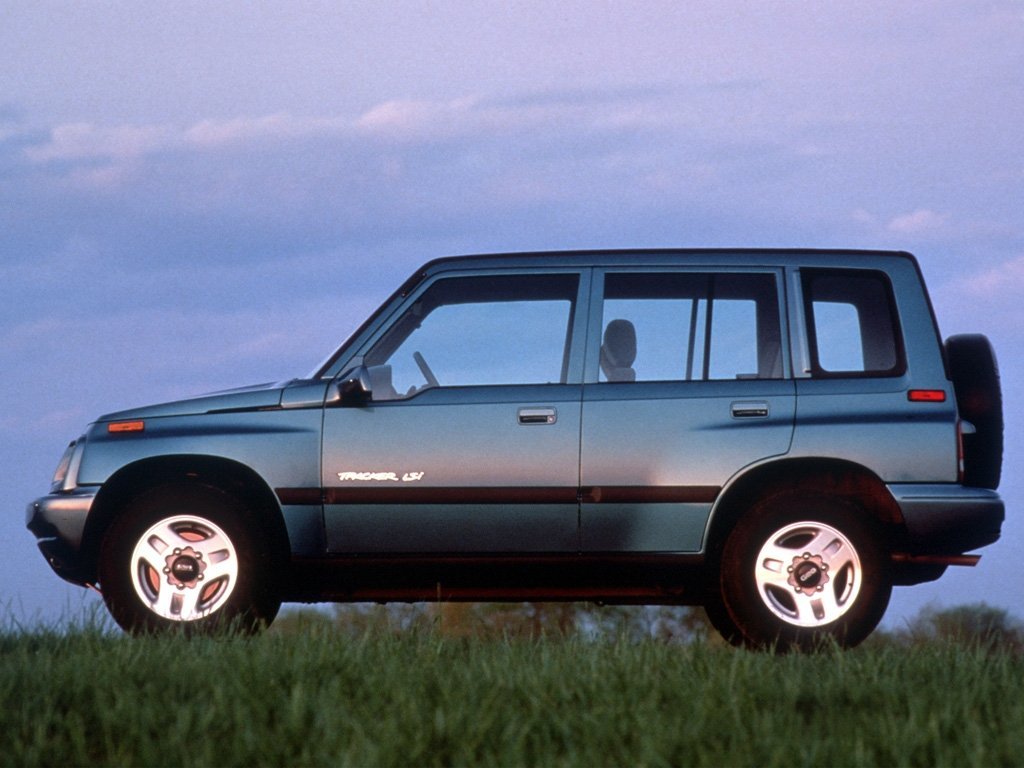 Geo Tracker 1989 – 1998