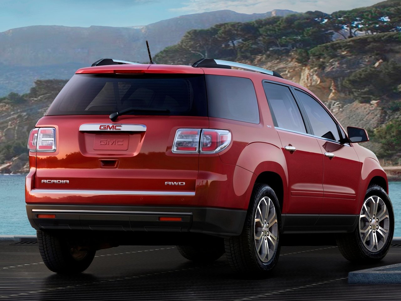 GMC Acadia I Рестайлинг