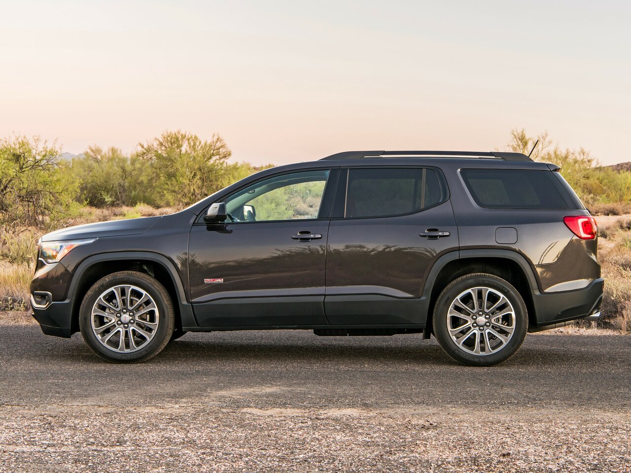 GMC Acadia II