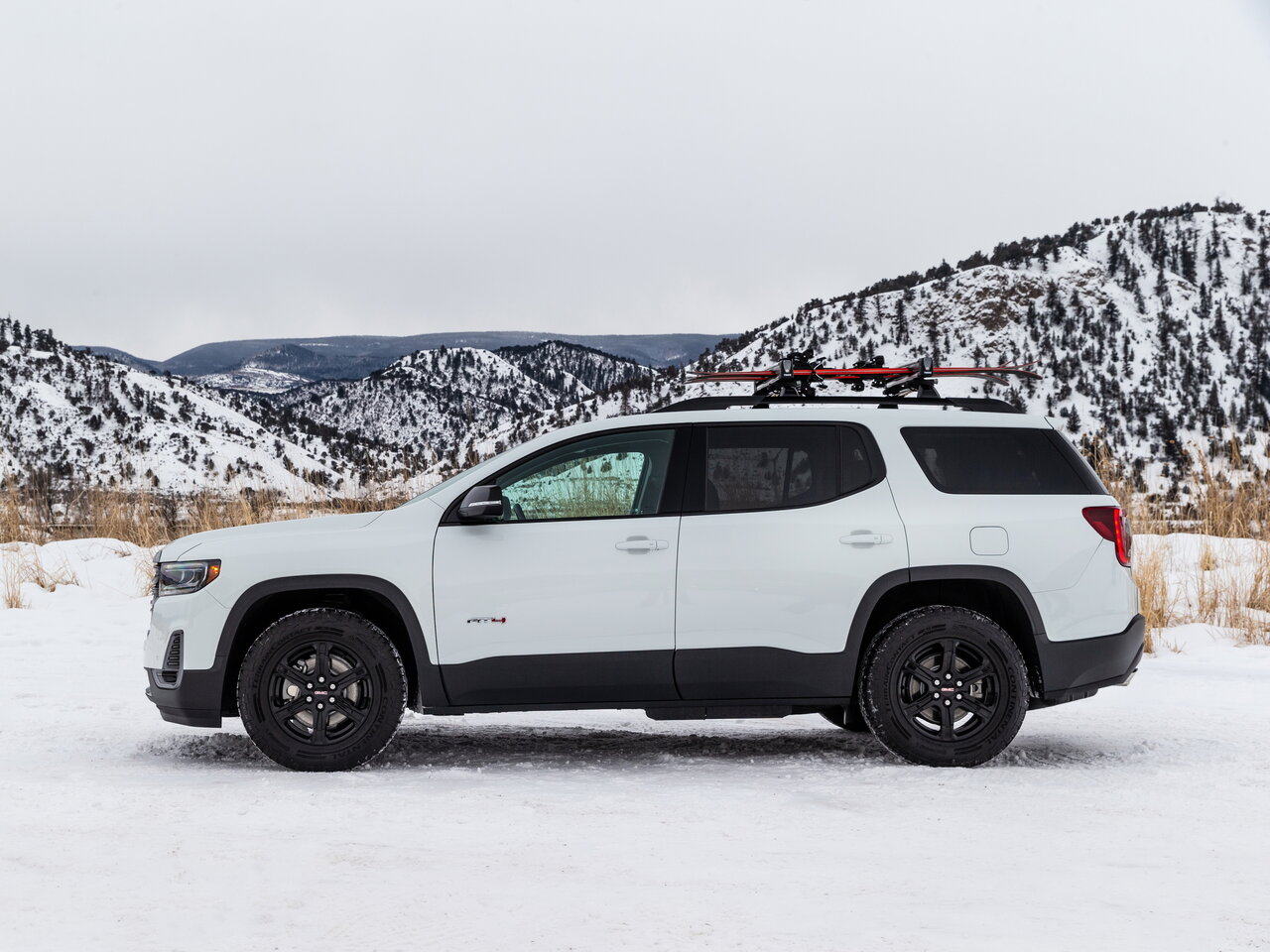 GMC Acadia II Рестайлинг