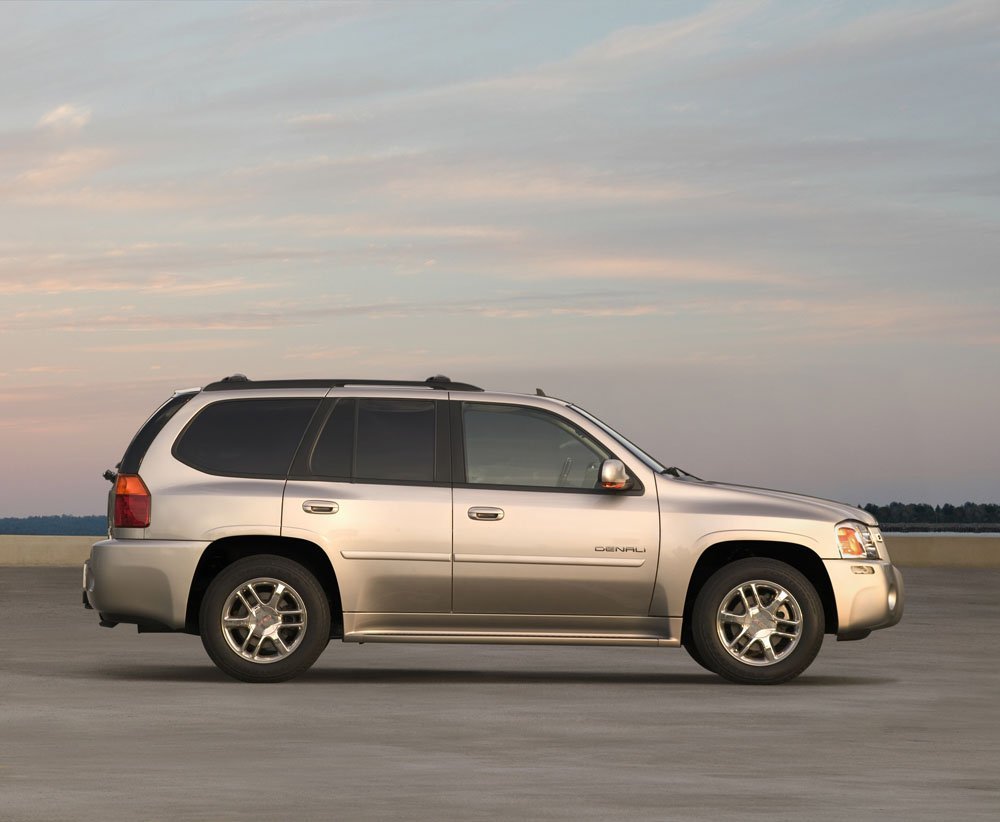 GMC Envoy II (GMT360)
