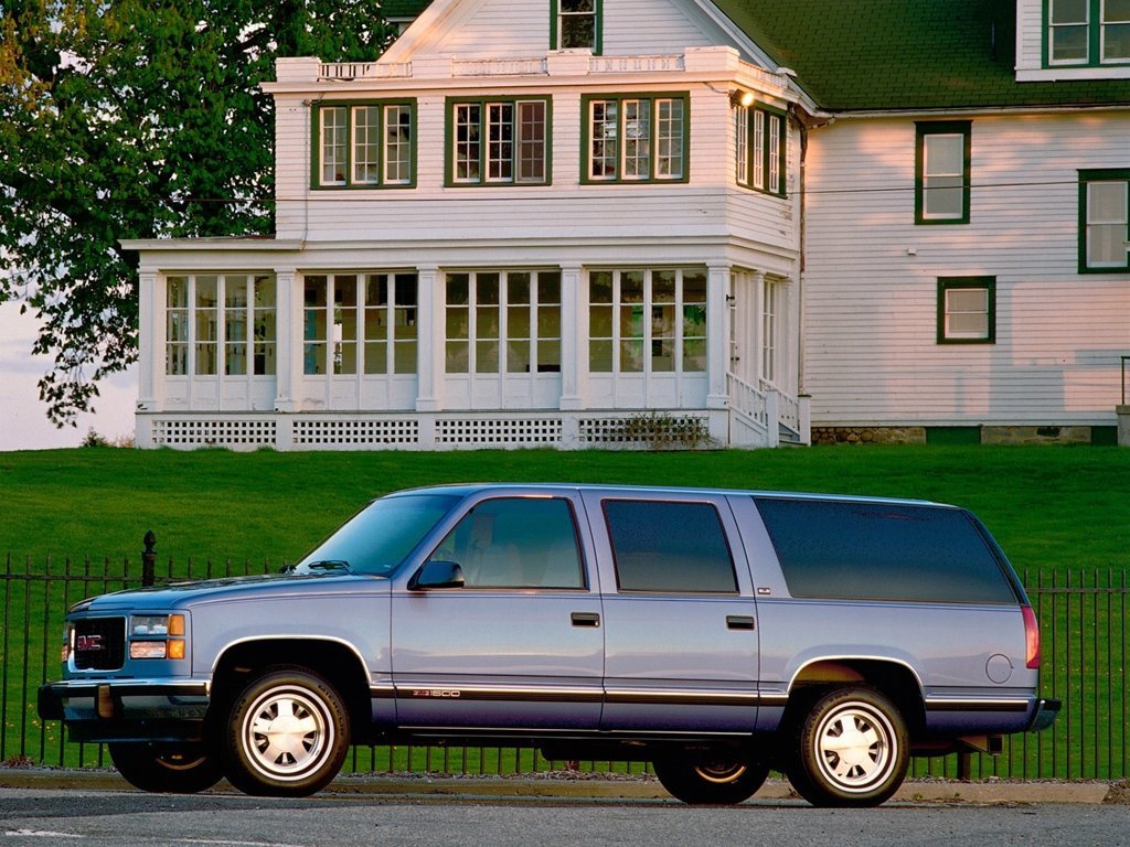 GMC Suburban Внедорожник 5 дв.