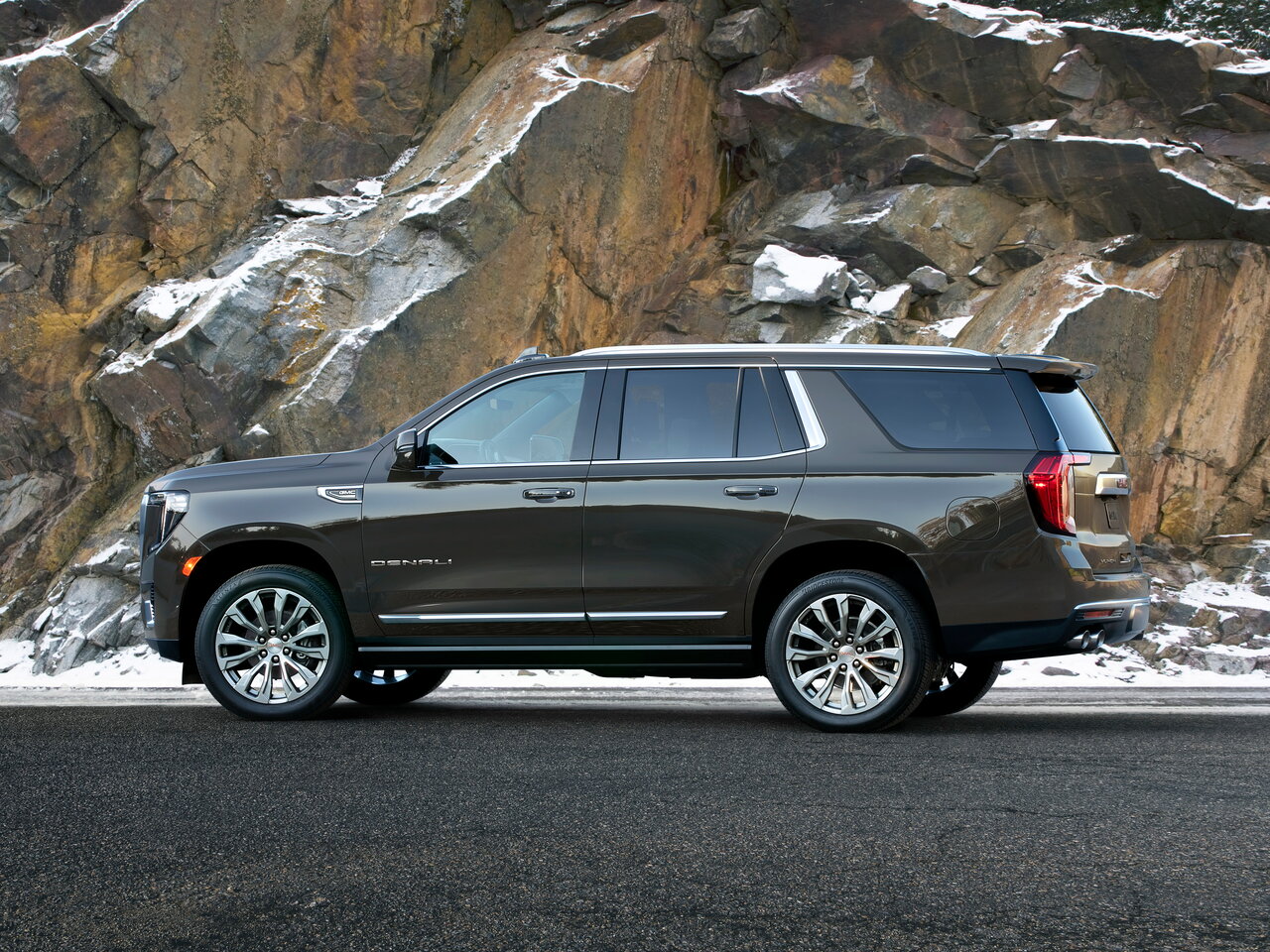 GMC Yukon V