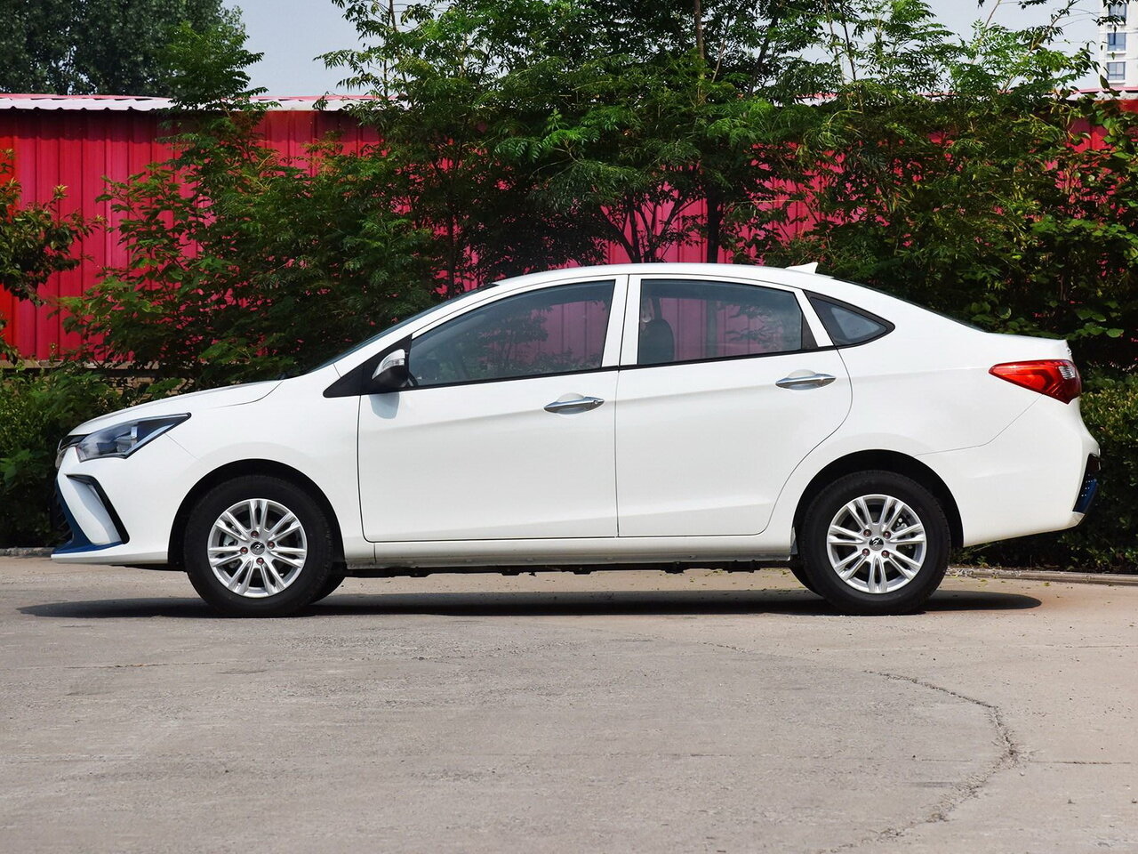 Haima E3 I Рестайлинг