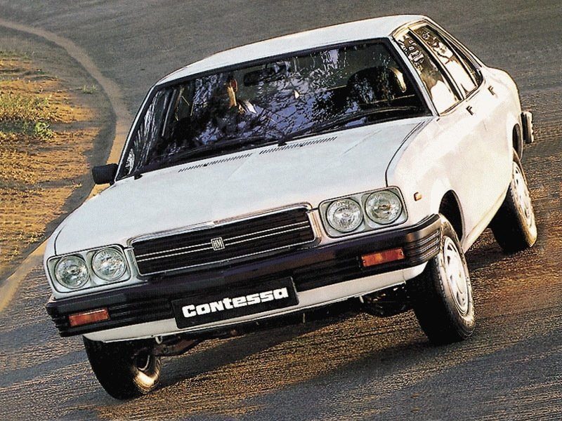 Hindustan Contessa Седан