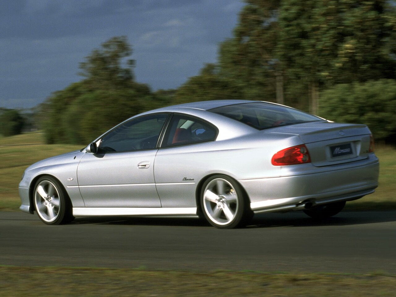 Holden Monaro Купе