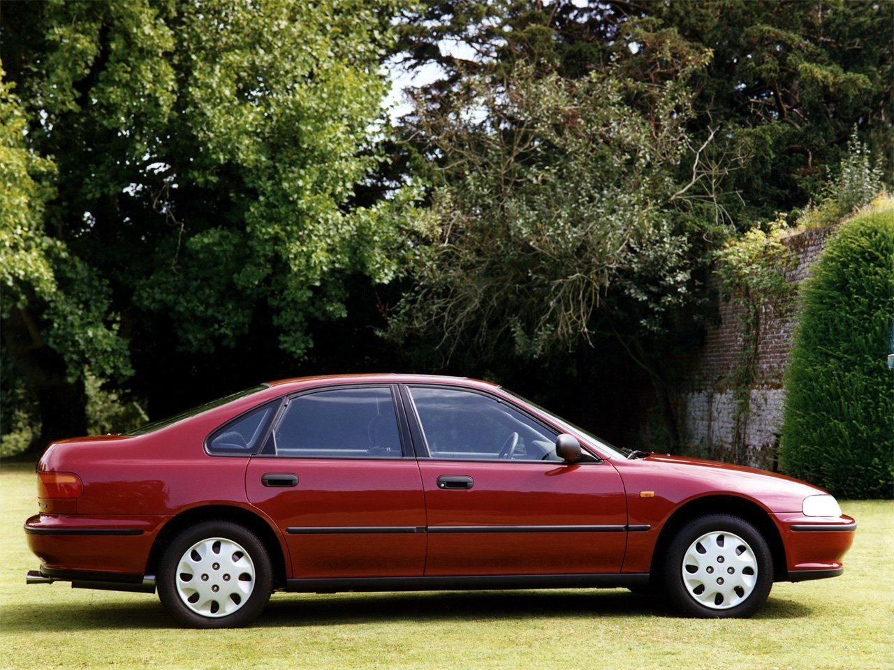 Honda Accord V