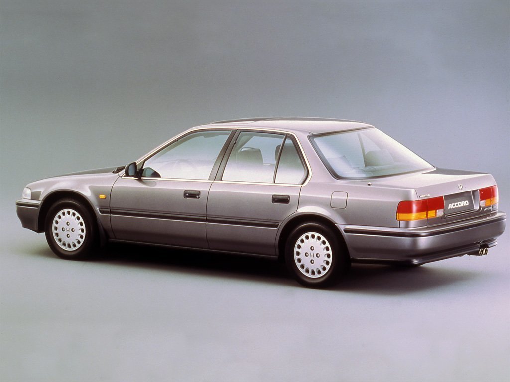 Honda Accord IV