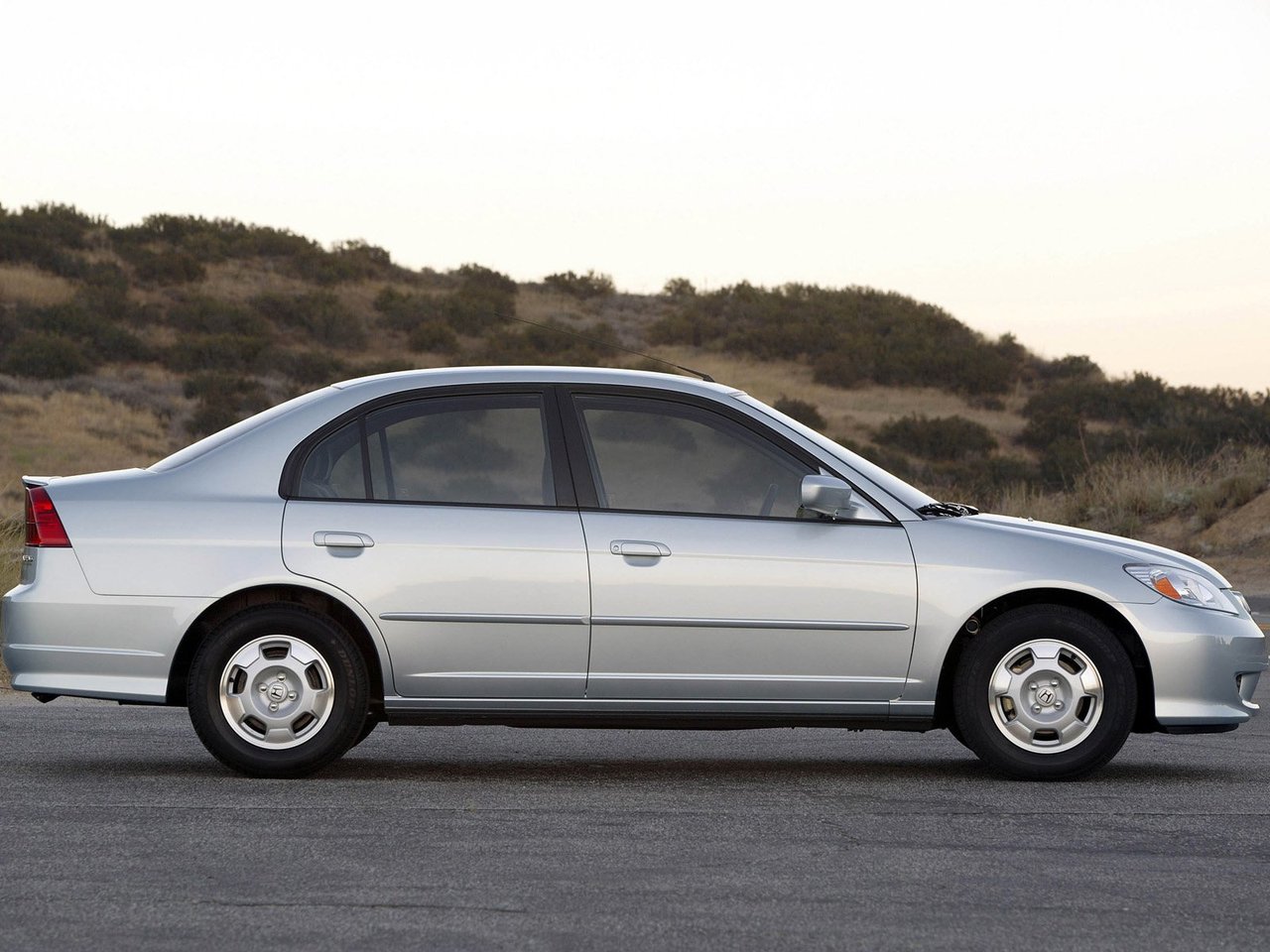 Honda Civic VII Рестайлинг