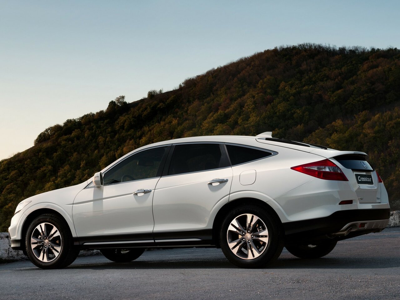 Honda Crosstour I Рестайлинг