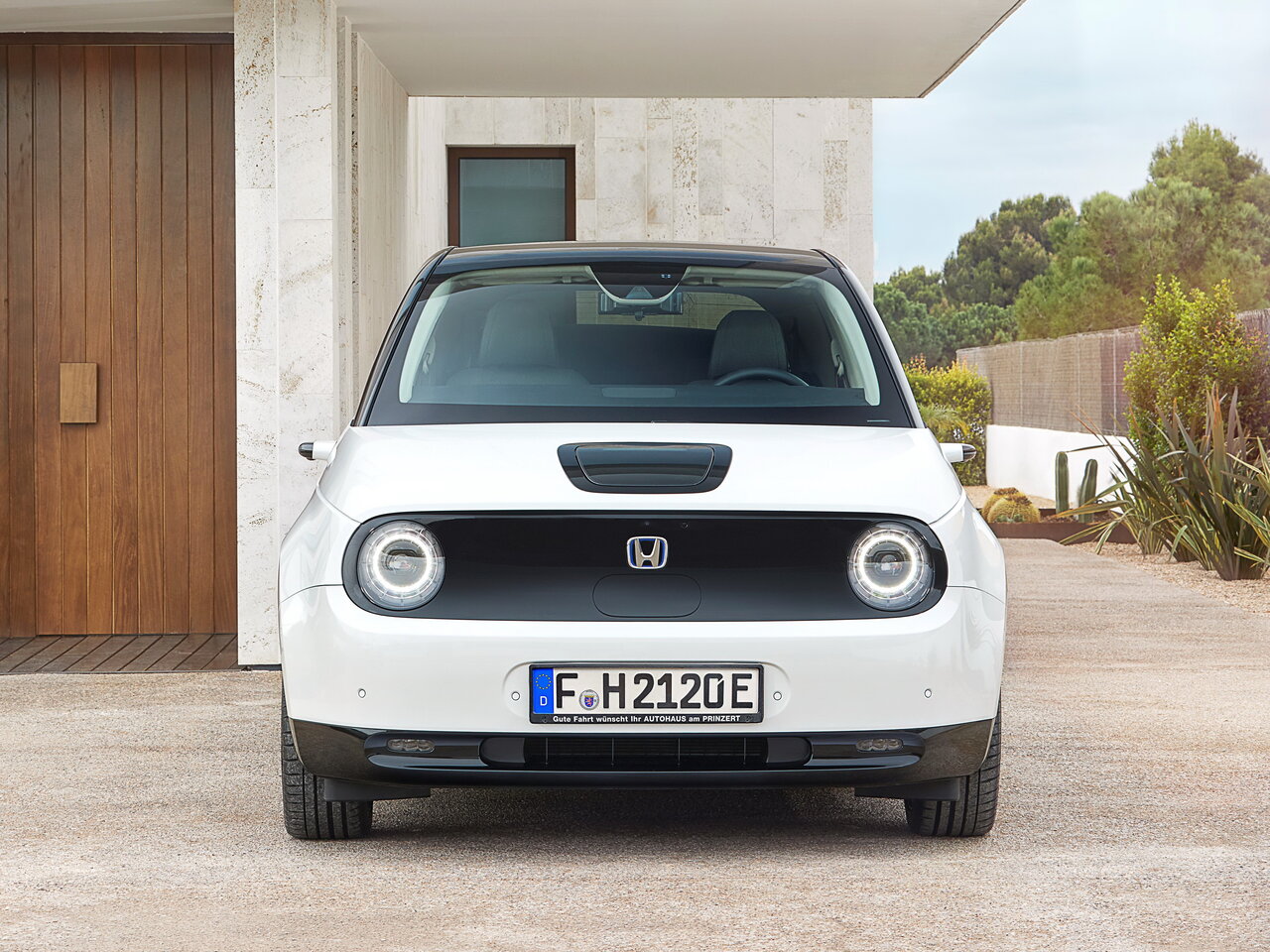 Honda e Хэтчбек 5 дв.