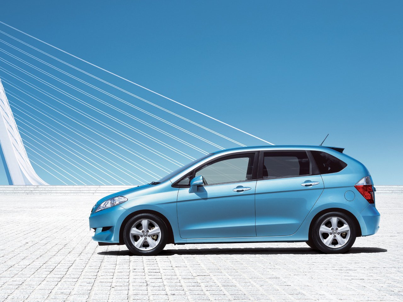 Honda Edix Компактвэн