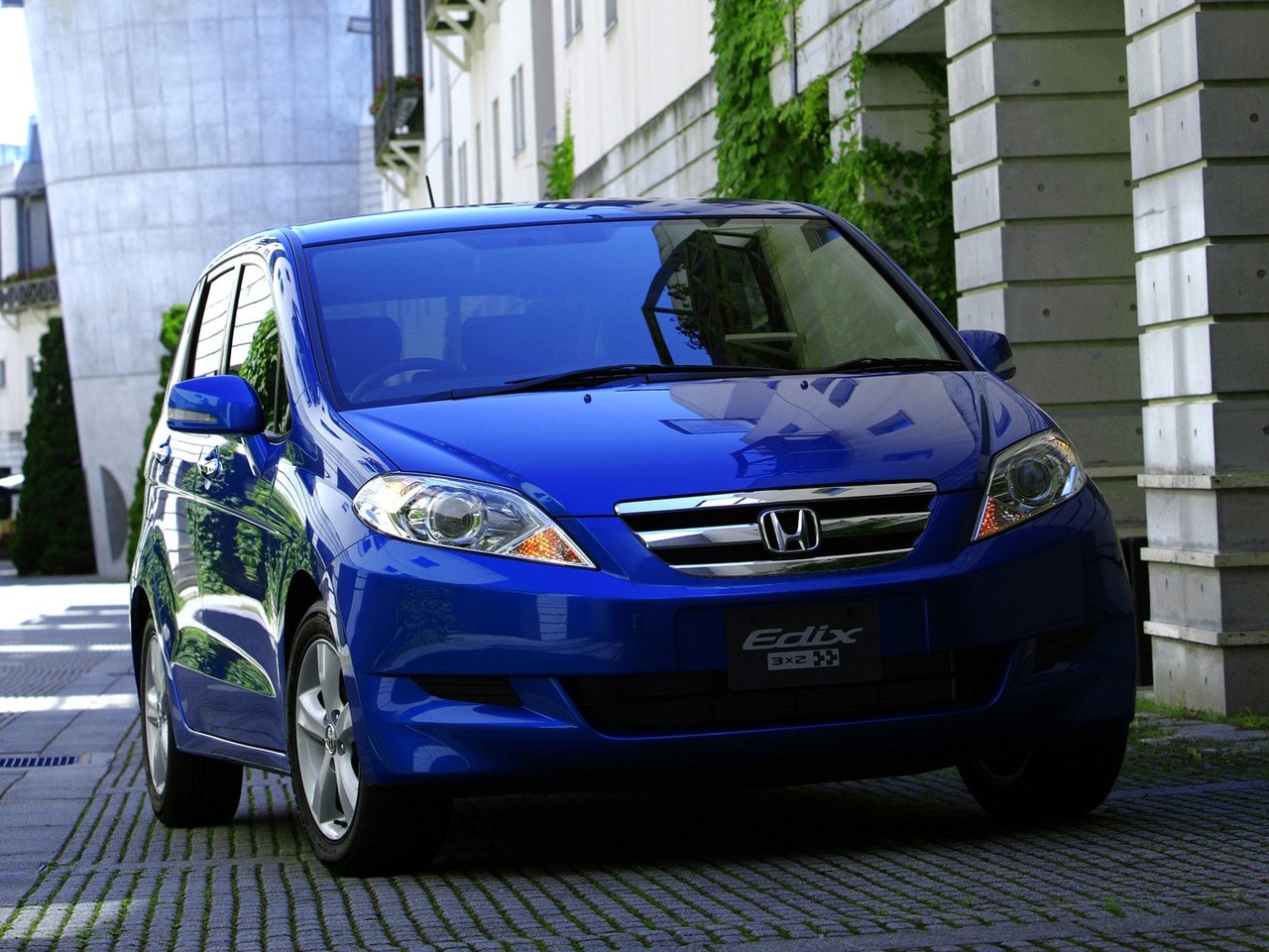 Honda Edix Компактвэн