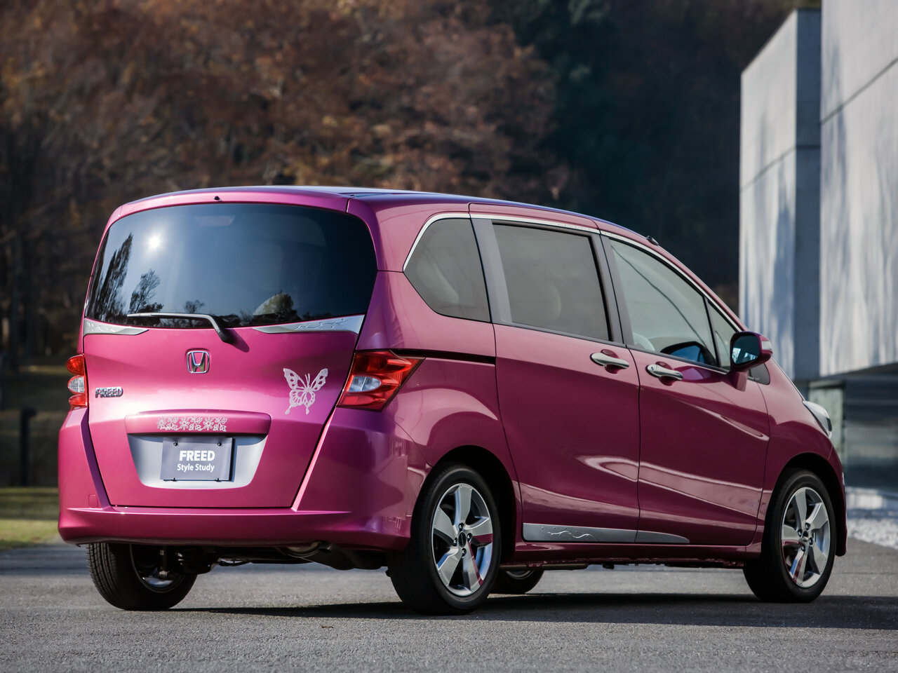 Honda Freed I Рестайлинг