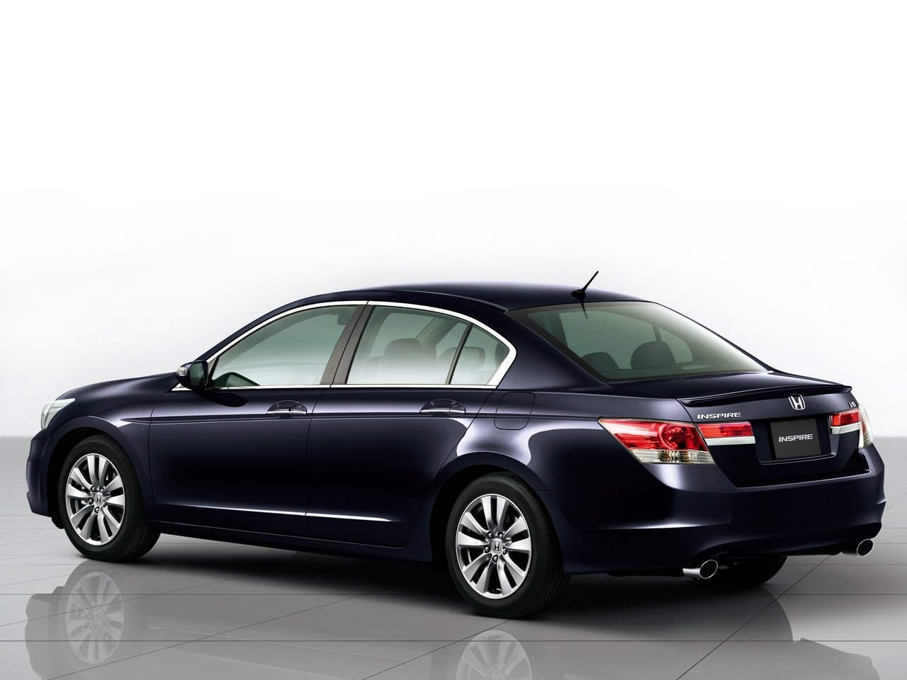 Honda Inspire V Рестайлинг
