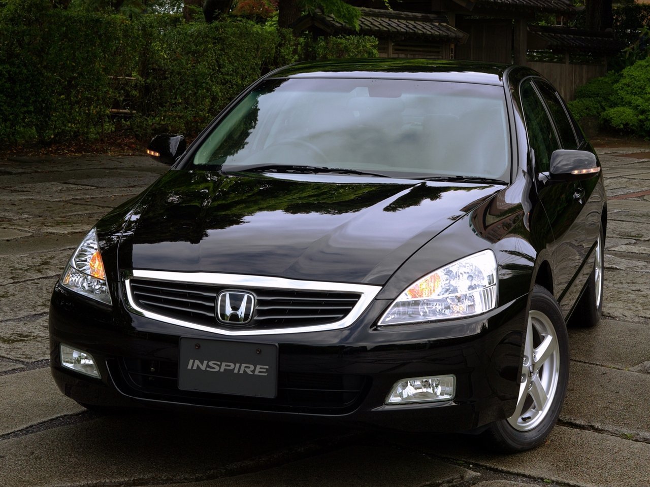 Honda Inspire IV