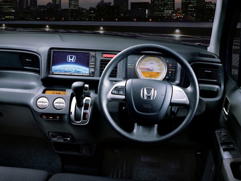 Honda Life V