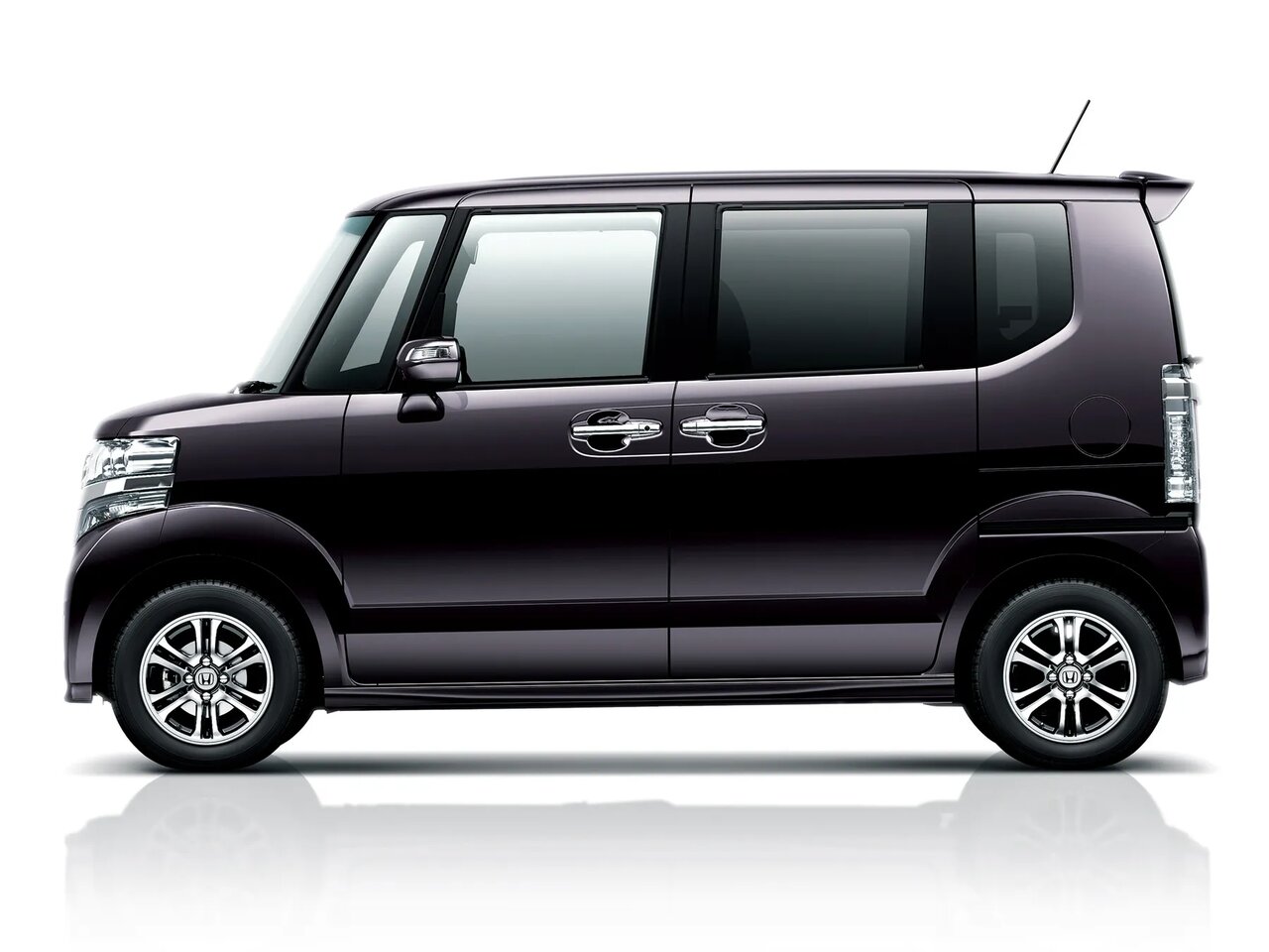 Honda N-BOX I Рестайлинг