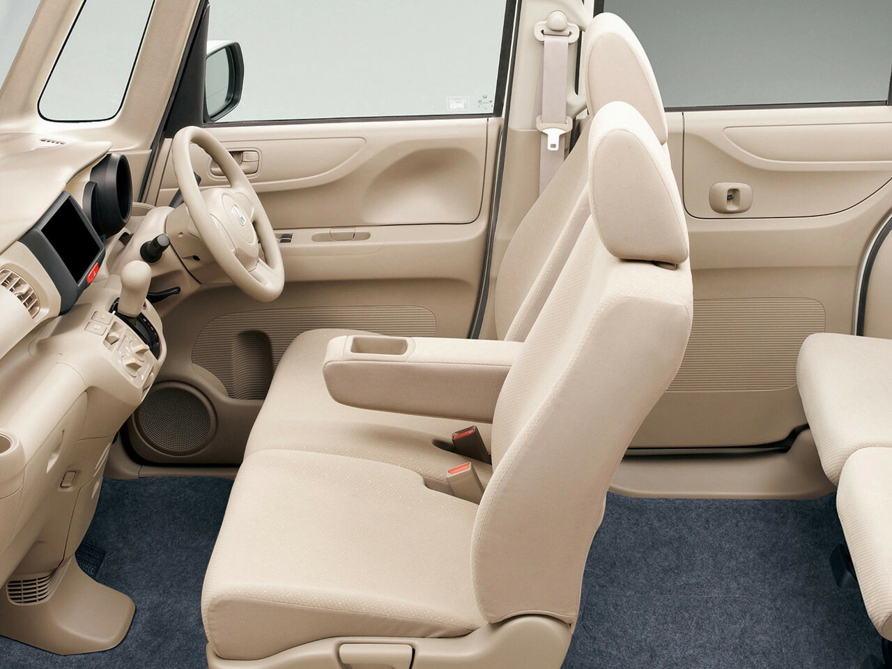 Honda N-BOX+ I Рестайлинг