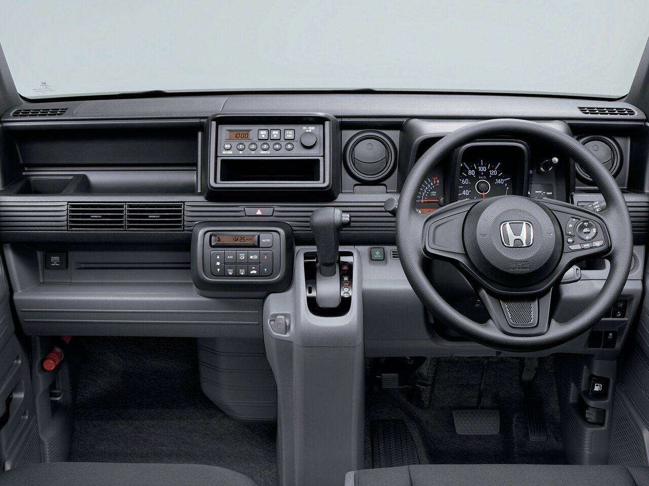 Honda N-VAN Микровэн