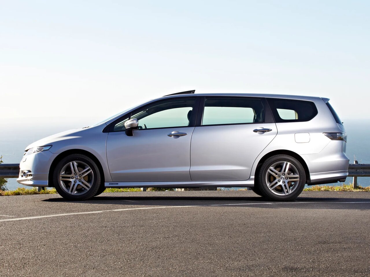 Honda Odyssey IV