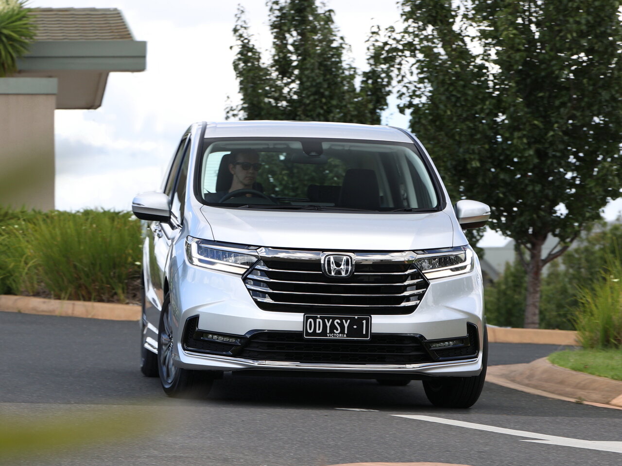 Honda Odyssey V Рестайлинг 2