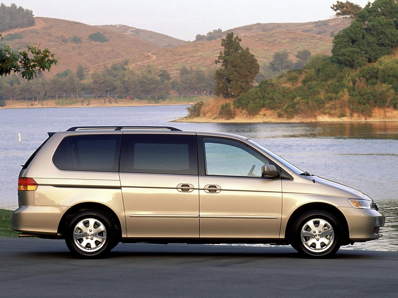 Honda Odyssey (North America) II