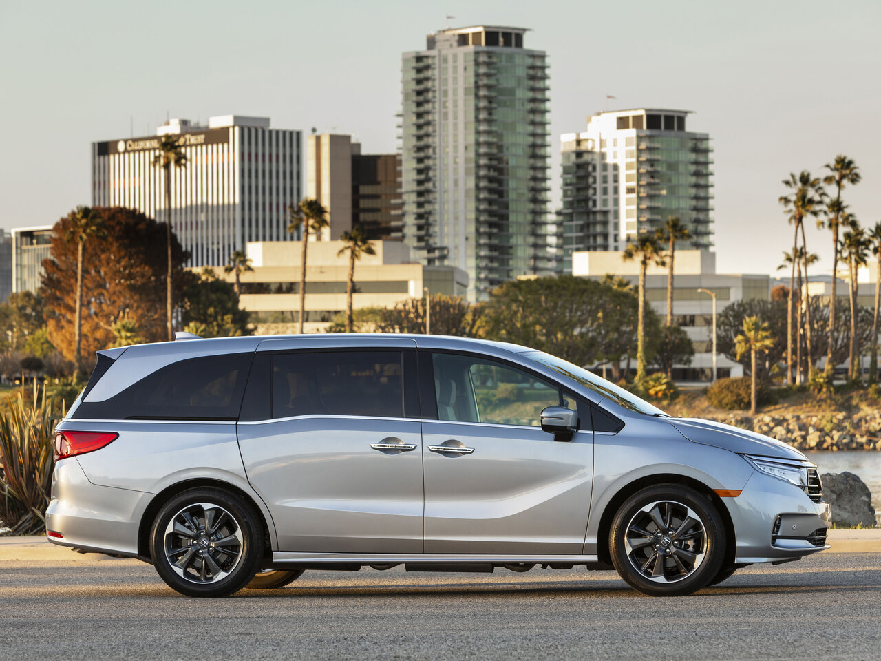 Honda Odyssey (North America) V Рестайлинг