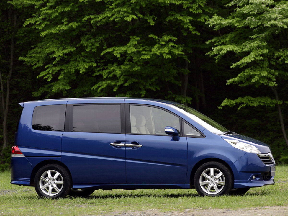 Honda Stepwgn III