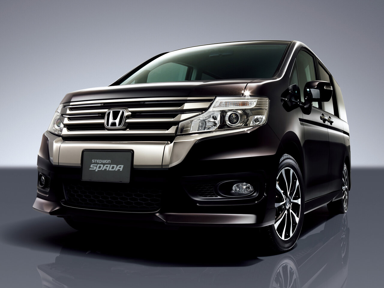 Honda Stepwgn IV Рестайлинг