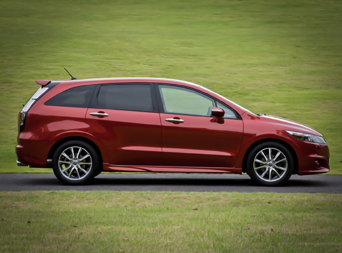 Honda Stream II Рестайлинг