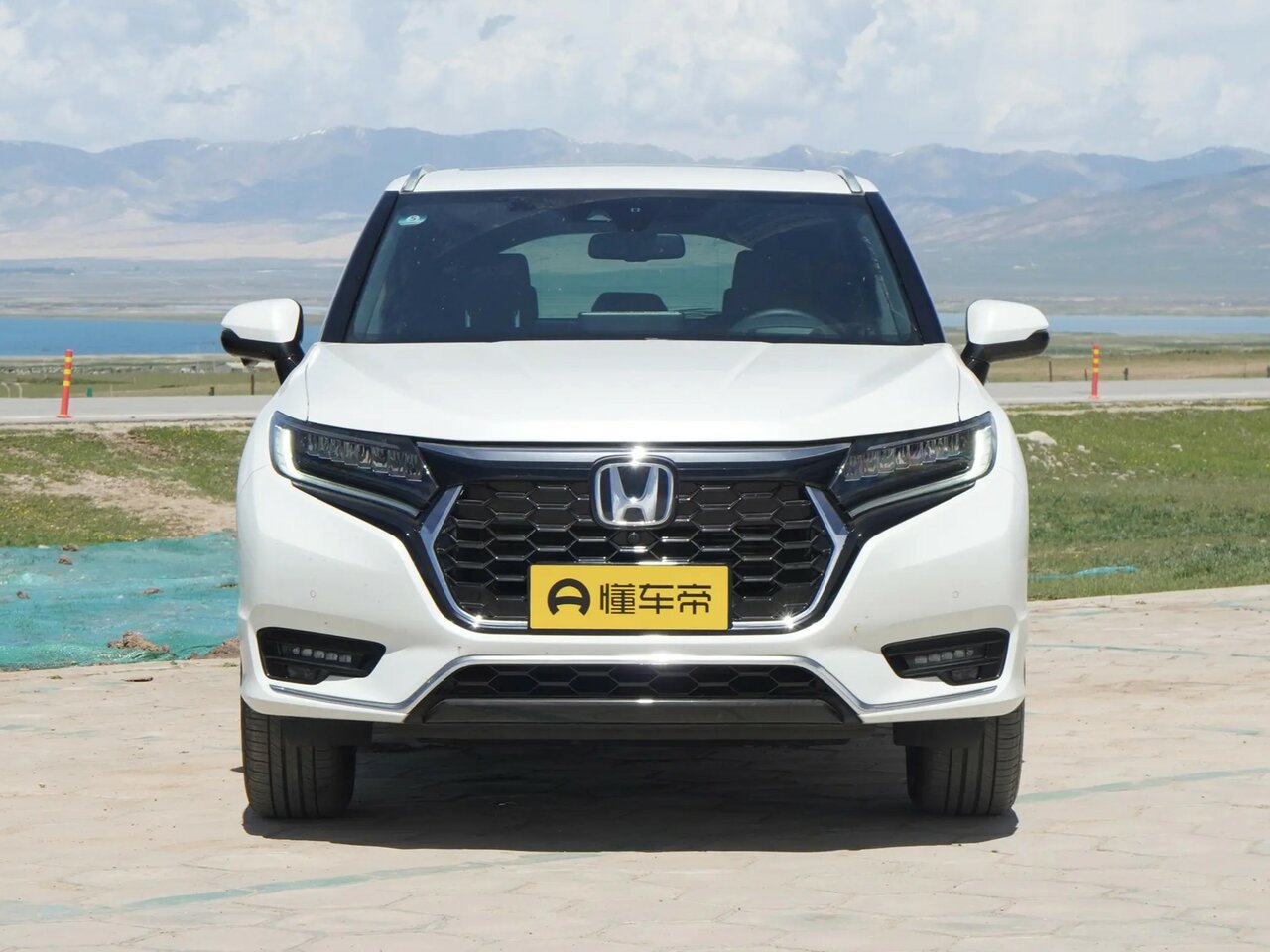 Honda UR-V I Рестайлинг 2
