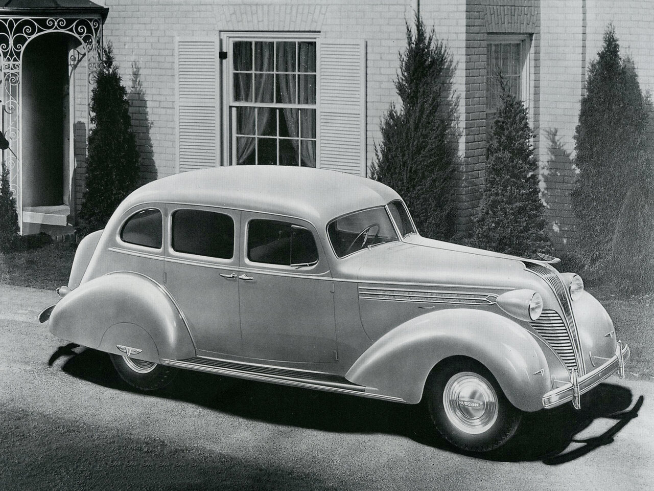 Hudson Custom Eight Седан