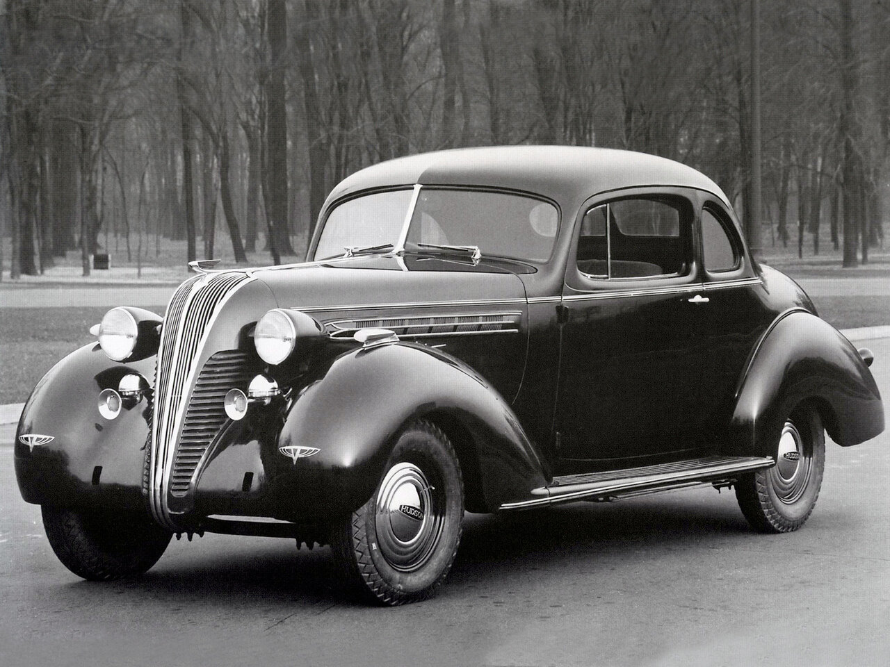 Hudson Custom Eight Седан